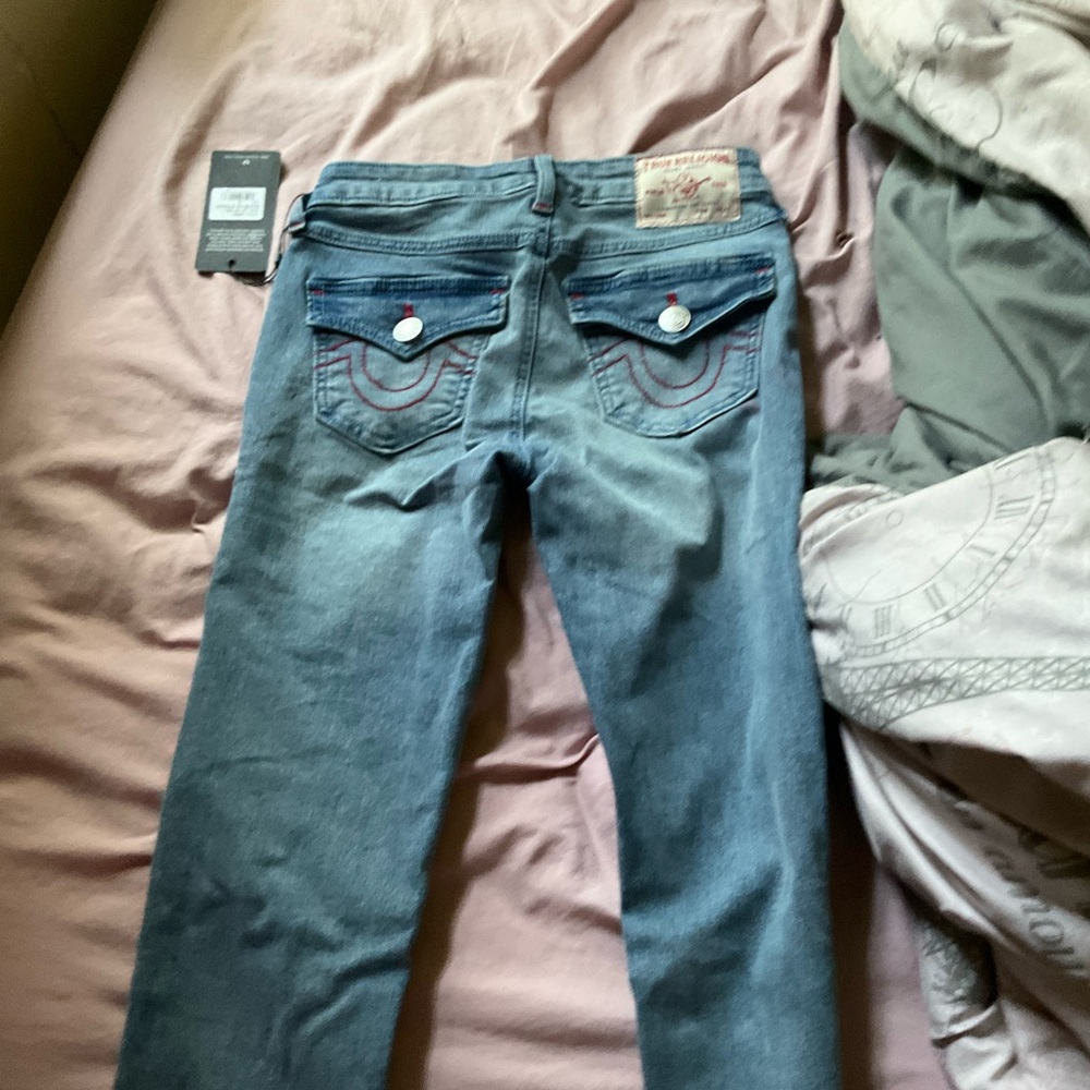 True Religion Blue Straight Leg Jeans with Contrast Stitching never worn